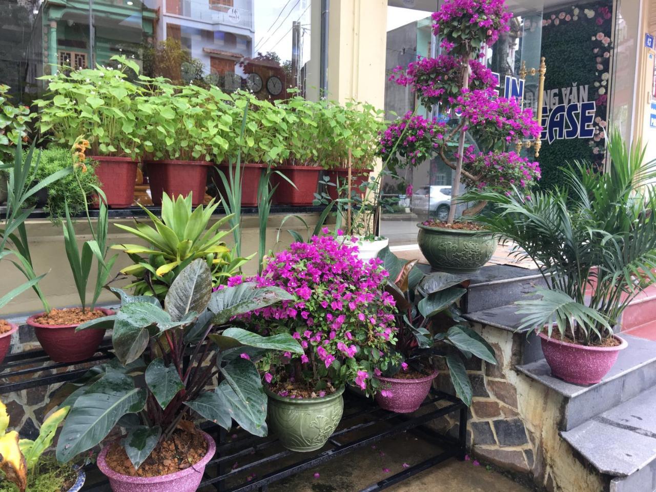 Hoang Ngoc Hotel Dong Van  Zewnętrze zdjęcie